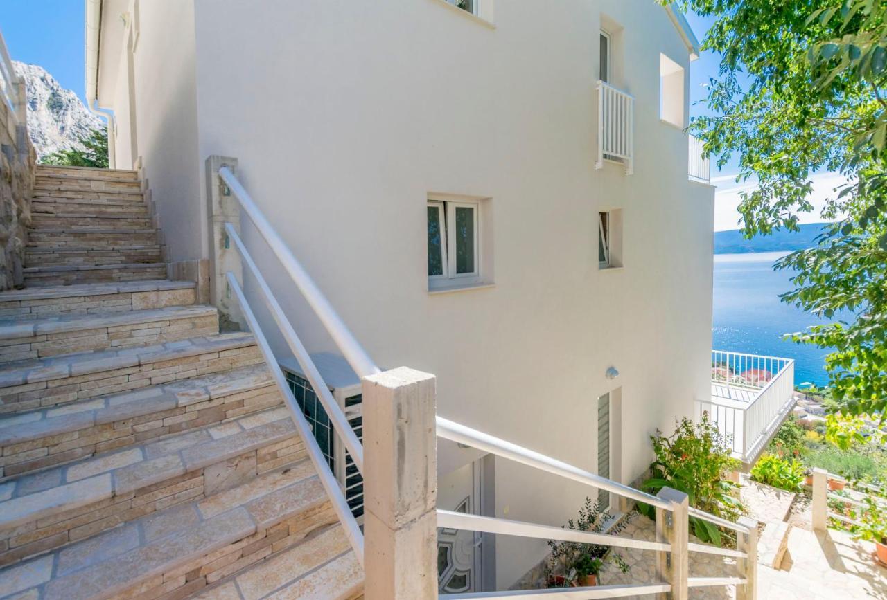 Apartments Luxury View Omiš Kültér fotó